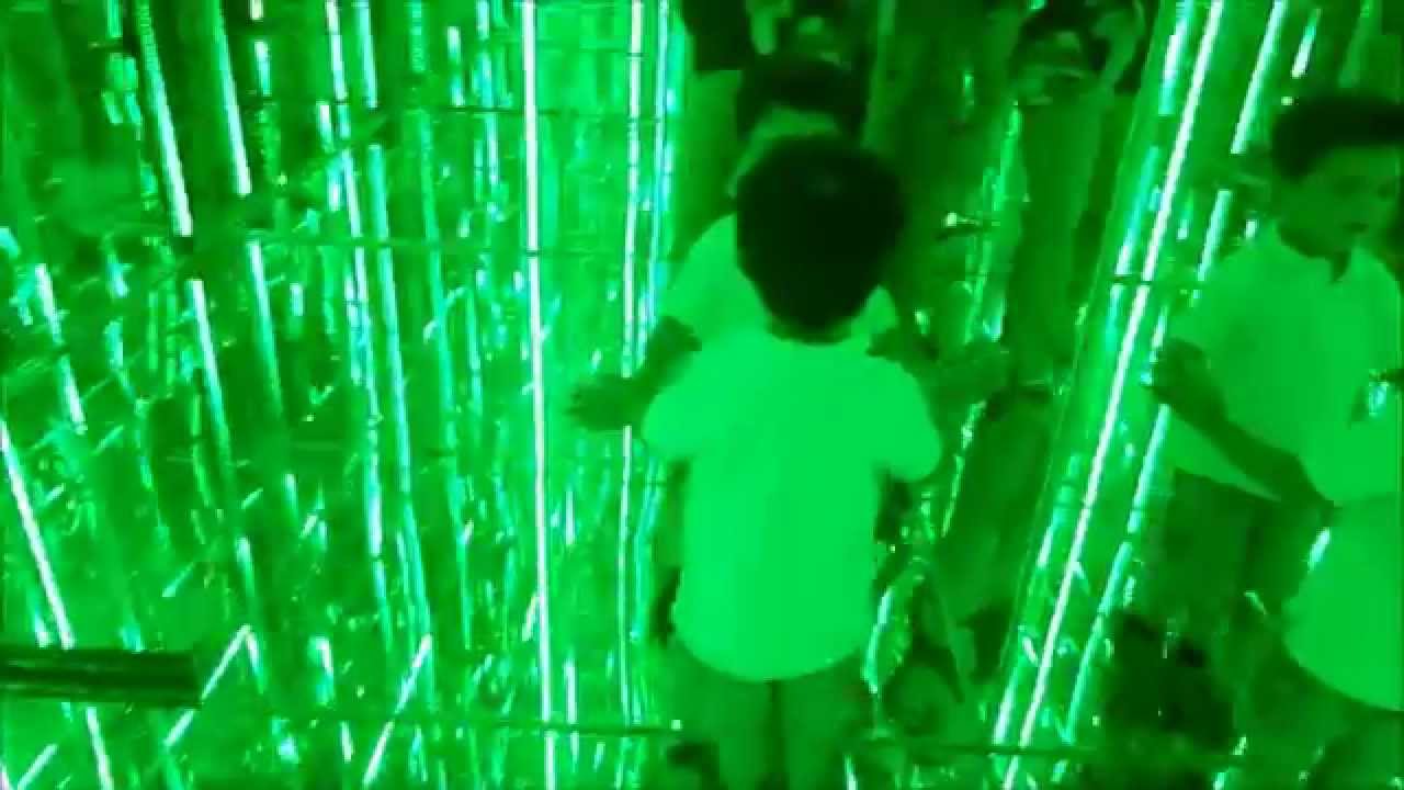 Inside the Matrix?! || Optical Illusions (Alive Museum/Trick Art Museum), South Korea